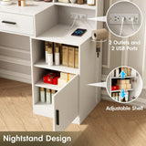 Pequeño tocador con espejo y luces